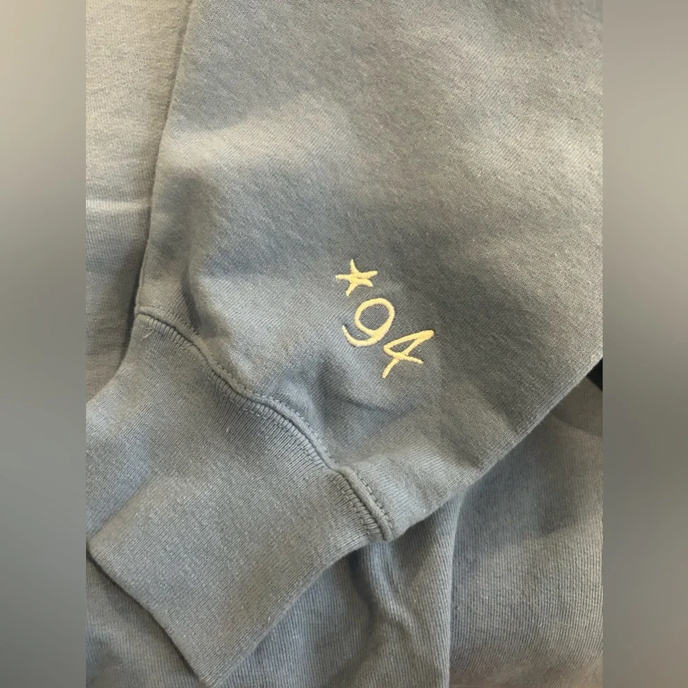 Gonz Logo Supreme Crewneck Sweatshirt size M. Excellent condition. Never worn. - Picture 5 of 5